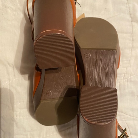 C Comfort est 1946 Size 9 Brown Platform Heels NWOT - Picture 7 of 7